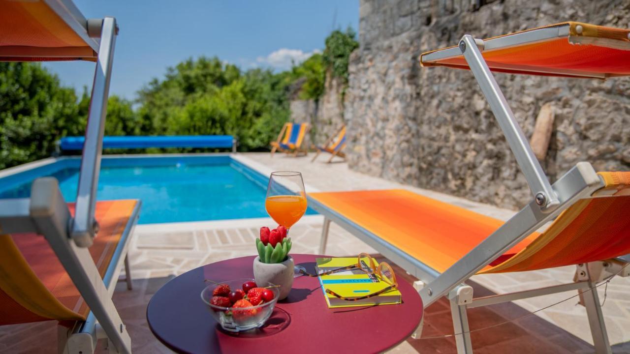 Villa Toscana With A Pool Teodo Esterno foto
